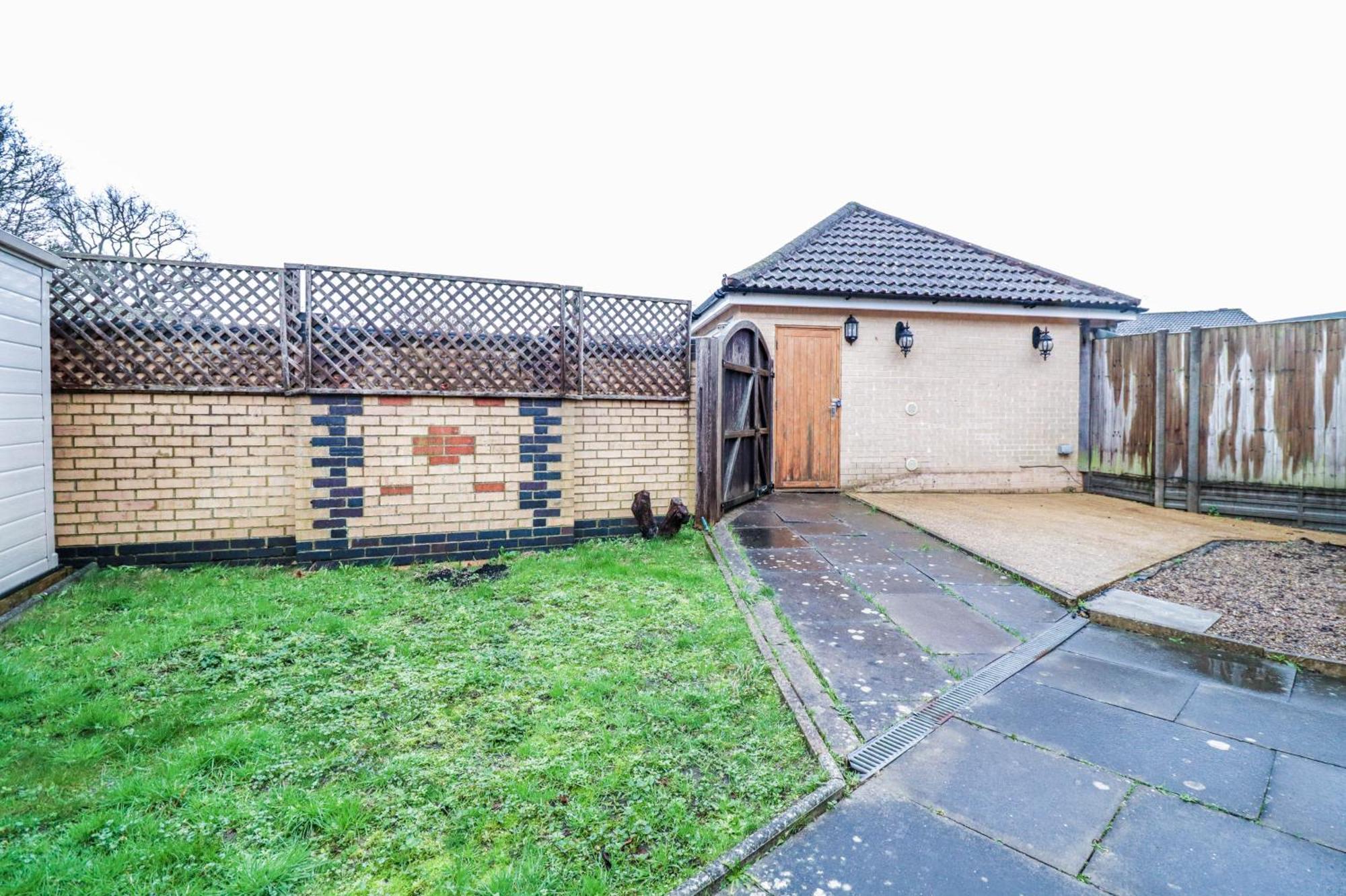 Bright And Spacious Contractor House L Parking! Borehamwood Esterno foto